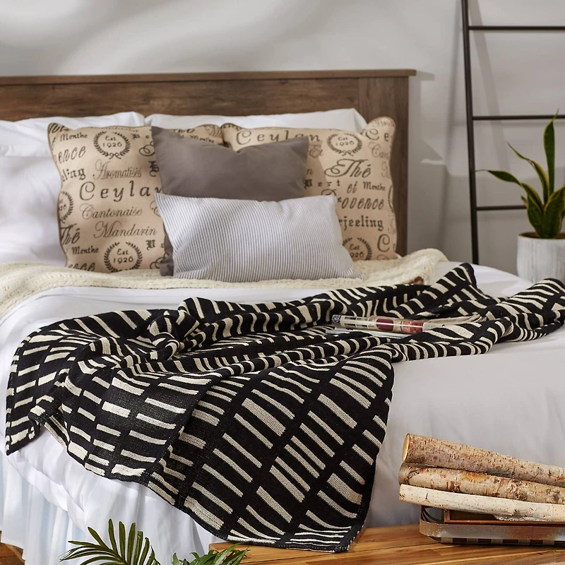 DII® Black Urban Jacquard Throw