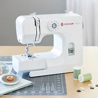 SINGER® M1000 Mending Machine
