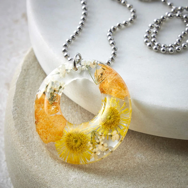 Blue Moon Studio™ UV Resin Craft Yellow Dried Wildflower Mix