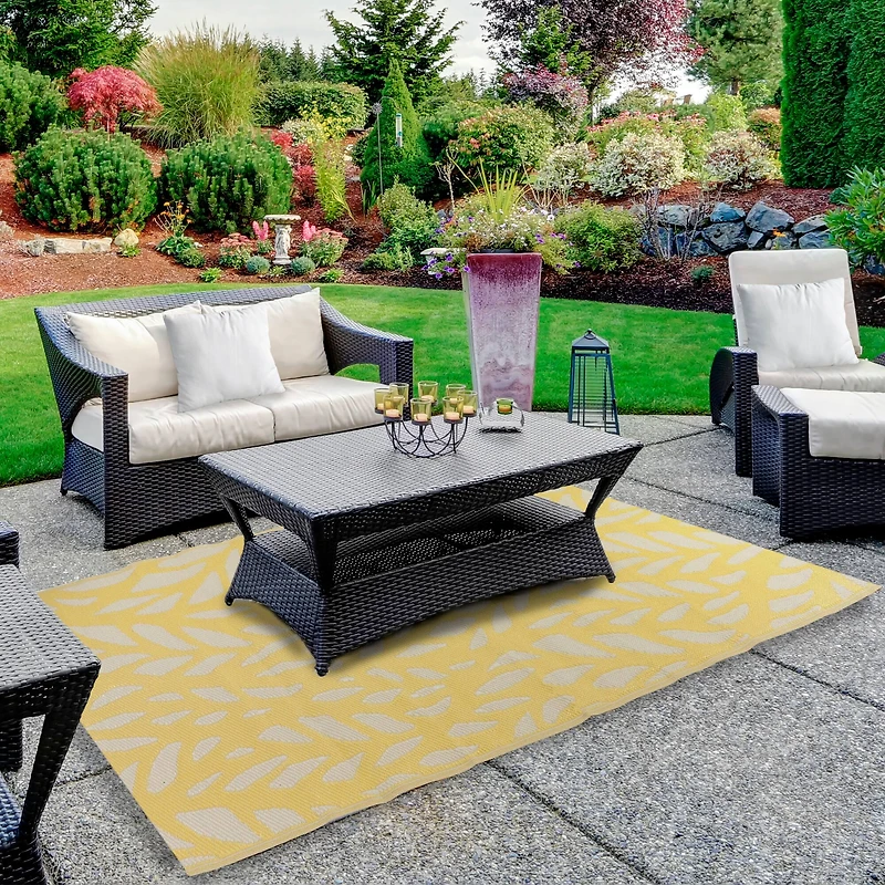 White Floral Rectangular Outdoor Area Rug