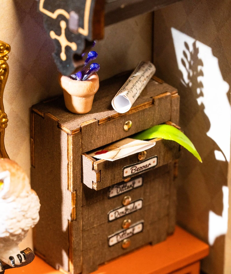 Rolife® The Magic Study DIY Miniature House Kit