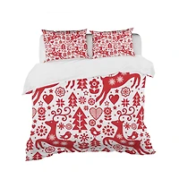 Designart Scandinavian Raindeer with Little Birds And Christmas Tree' Animals Bedding Set