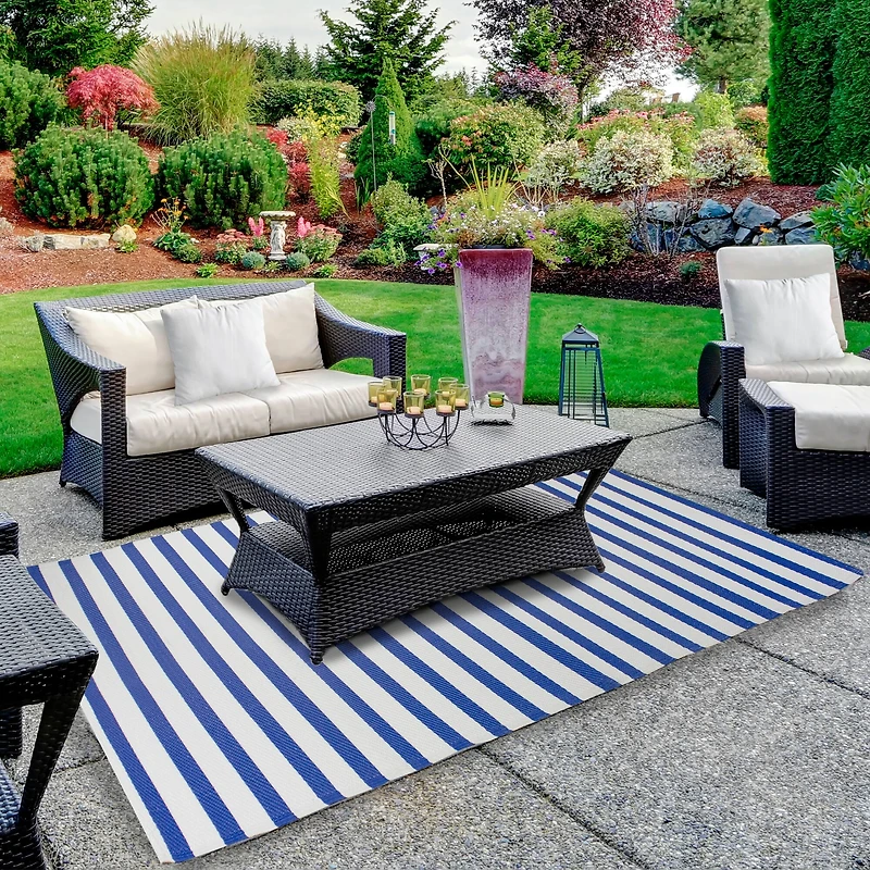 Blue & White Striped Rectangular Outdoor Area Rug, 4ft. x 6ft.