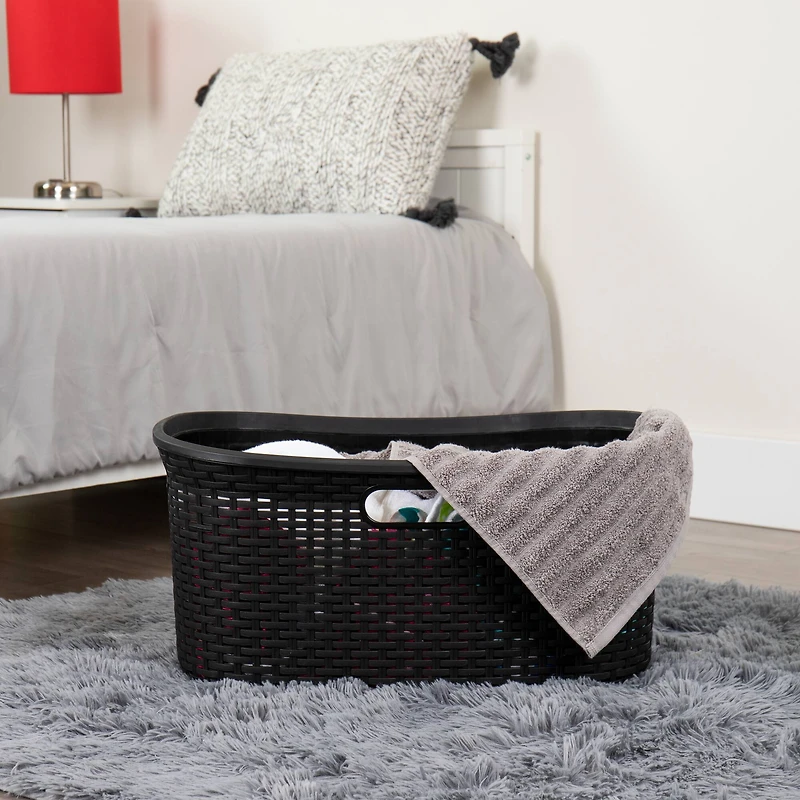 Mind Reader 23" Plastic Wicker Design Laundry Basket