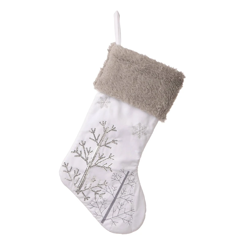 Glitzhome® White Fleece Christmas Stocking & Tree Skirt Set