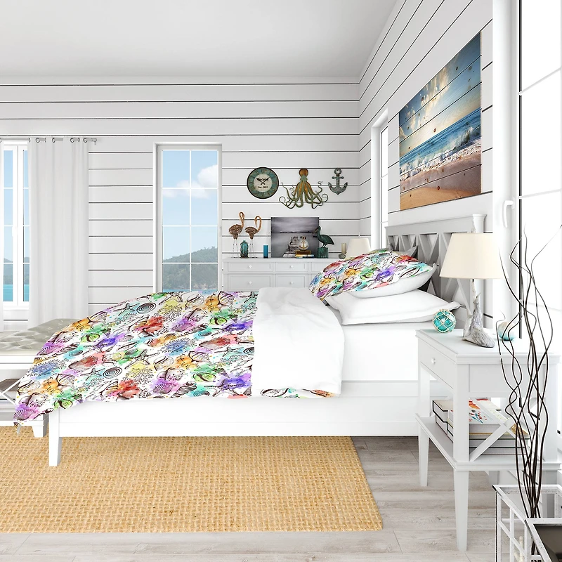 Designart 'Modern Seashells Pattern' Nautical & Coastal Bedding Set