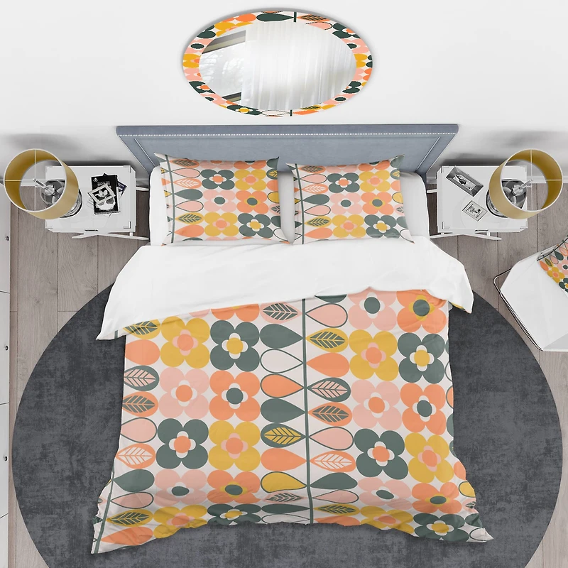 Designart 'Botanical Retro Design I' Mid-Century Duvet Cover Set