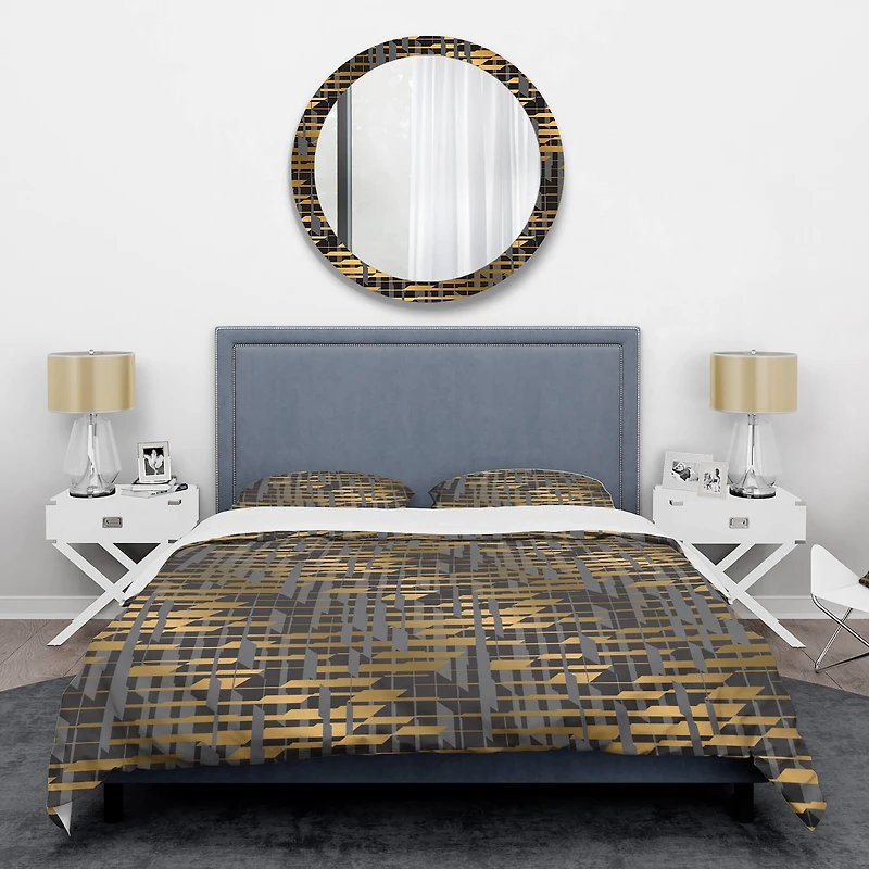 Designart 'Gold Checkered Pattern I' Mid-Century Duvet Cover Set