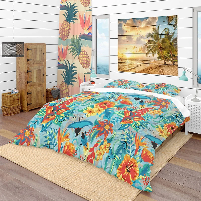 Designart 'Tropical Pattern' Tropical Bedding Set