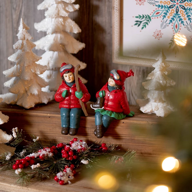 Holiday Children Shelf Sitter with Skis & Skates Set