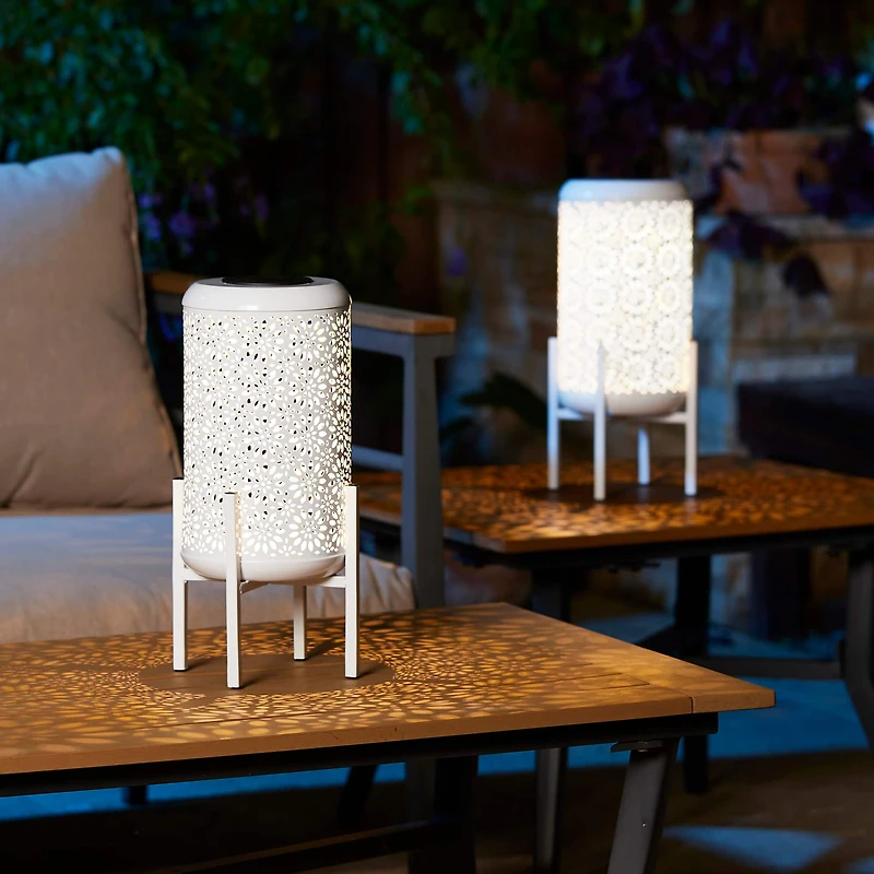 Glitzhome® 14.25" Metal Cutout Flower Pattern Solar Powered LED Outdoor Lanterns