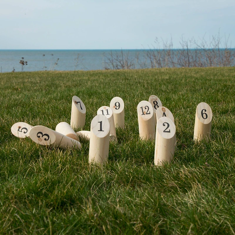 Toy Time Wooden Throwing Game