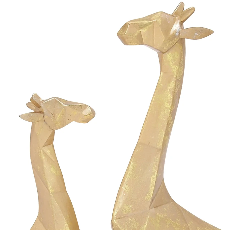 CosmoLiving by Cosmopolitan Gold Polystone Modern Giraffe Sculpture Set