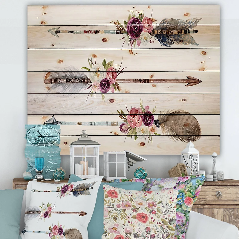 Designart - Ethnic Feathers and Flowers On Native Arrows III