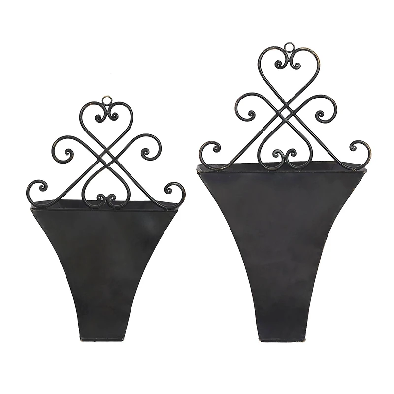 Brown Metal Traditional Planter Set