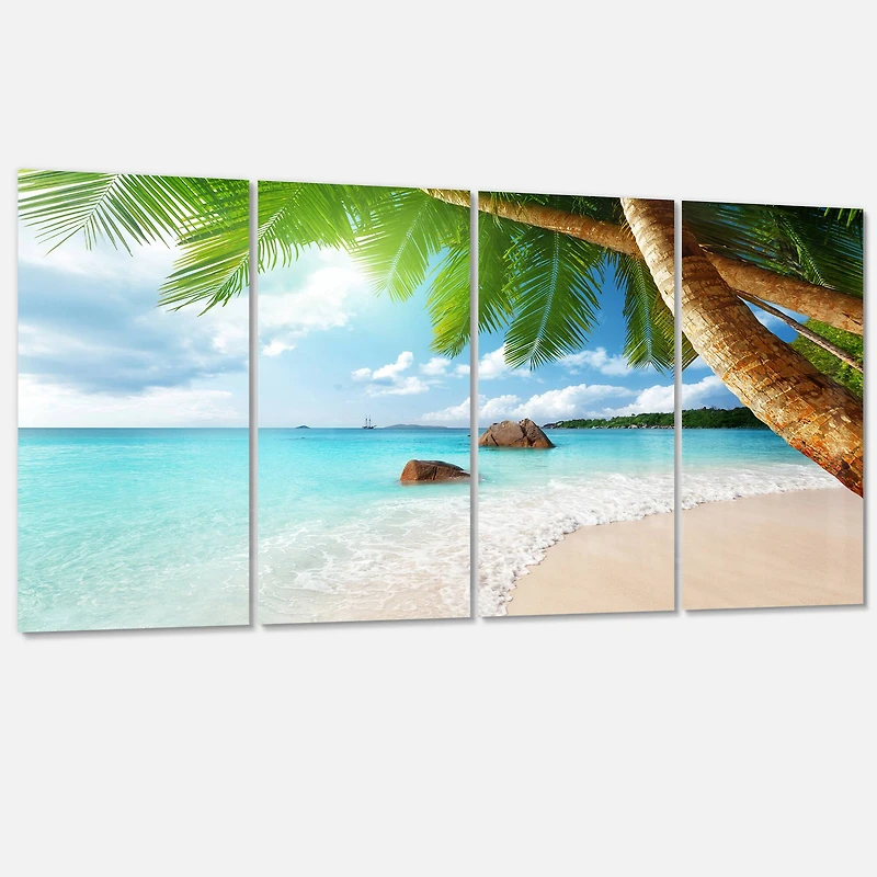 Designart - Praslin Island Seychelles Beach