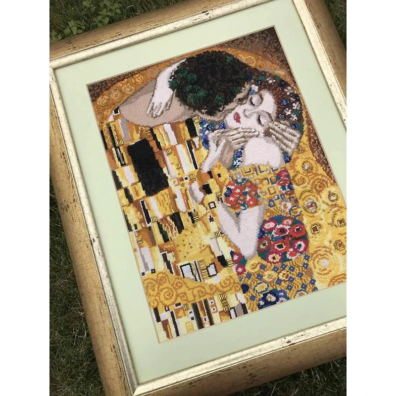 RIOLIS The Kiss after G. Klimt's Painting Counted Cross Stitch Kit R1170