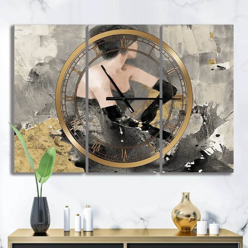 Designart 'Gold Fashion Dance Traditional Multipanel Wall Clock