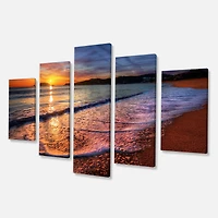 Designart - Foaming Waves at Beautiful Sunset - Large Seashore Canvas Art Print