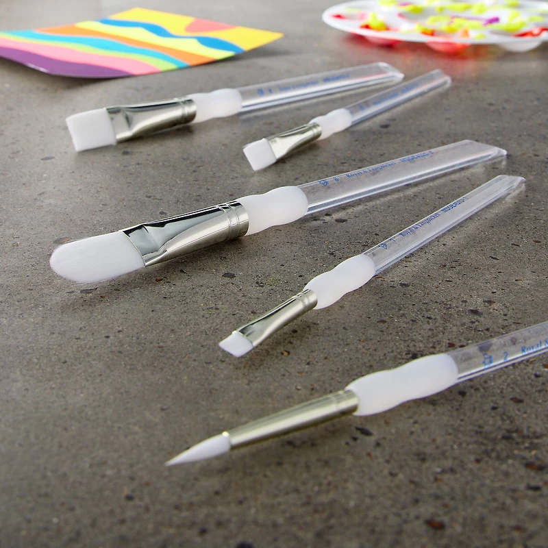 Soft-Grip™ White Taklon Brush Set