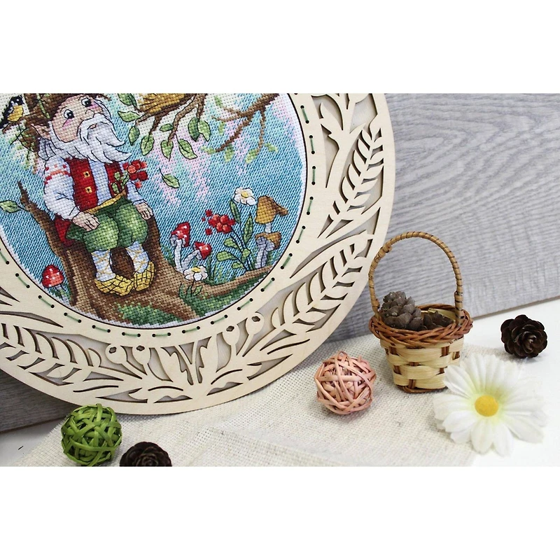 MP Studia Forest Host Cross Stitch Kit