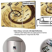 Designart Glittering Silver Pattern Modern 3 Panel Wall Clock