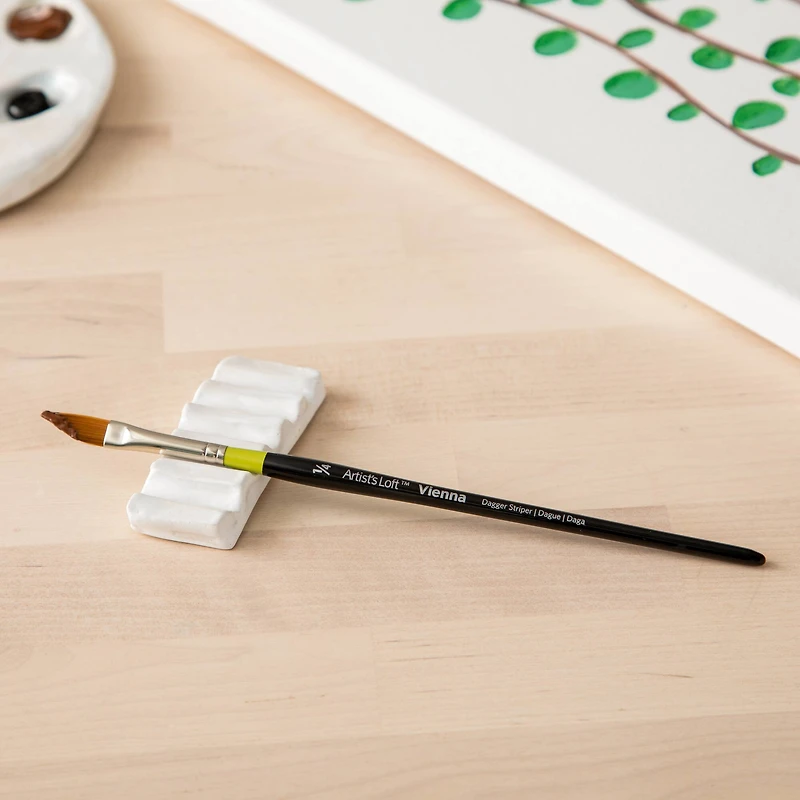 Golden Taklon Short Handle Dagger Striper Brush by Artist's Loft™ Vienna