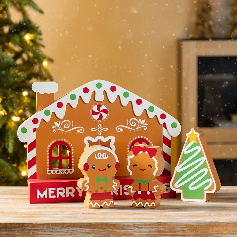 Glitzhome® Set of 4 Wooden Christmas Gingerbread House Table Decor