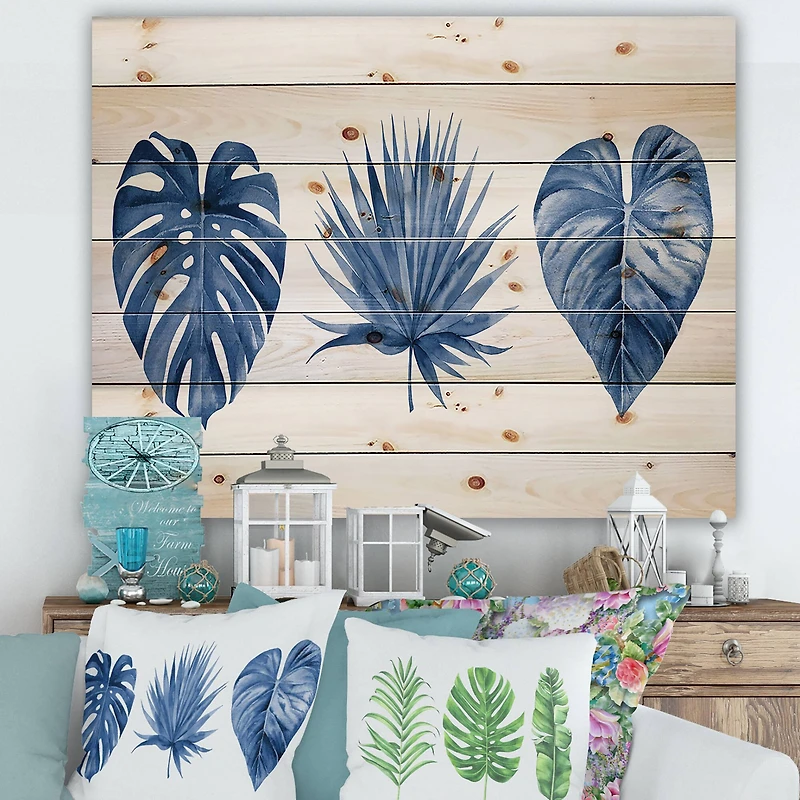 Designart - Classic Blue Tropical Leaves