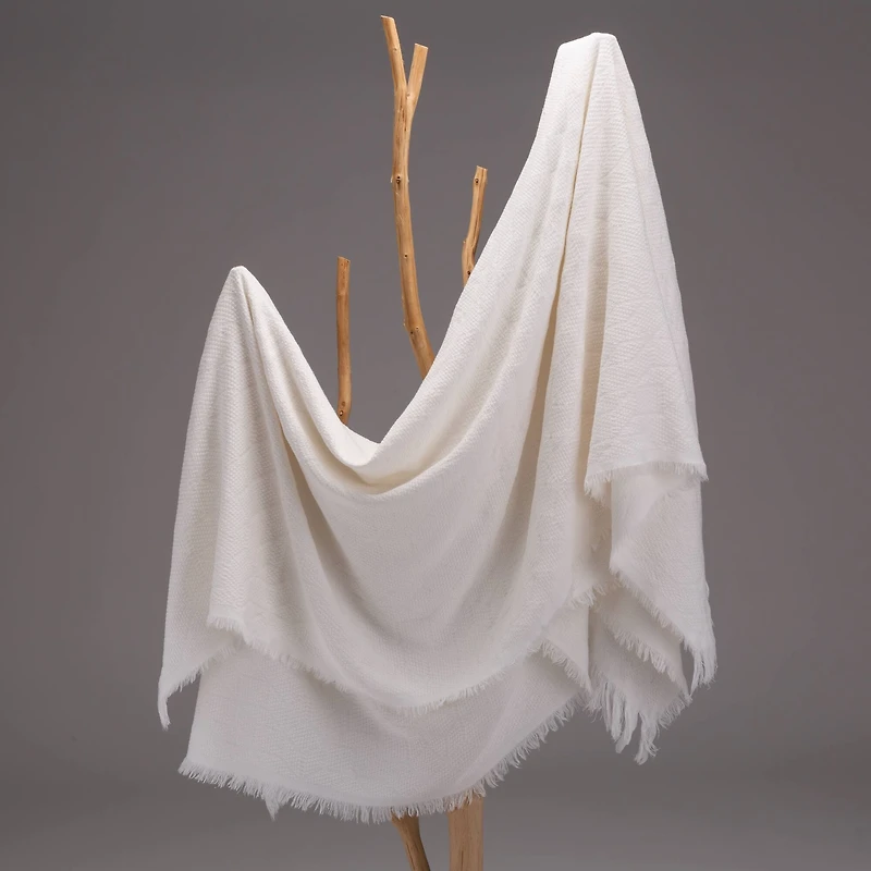 Glitzhome® White Geometry Cotton Woven Throw