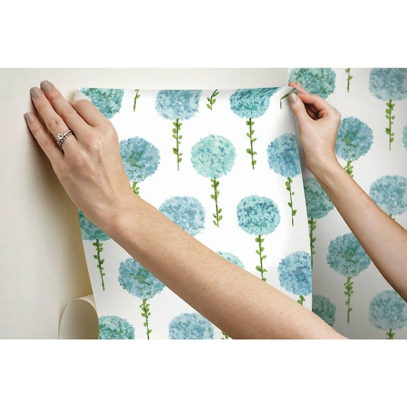 RoomMates Mum Floral Peel & Stick Wallpaper