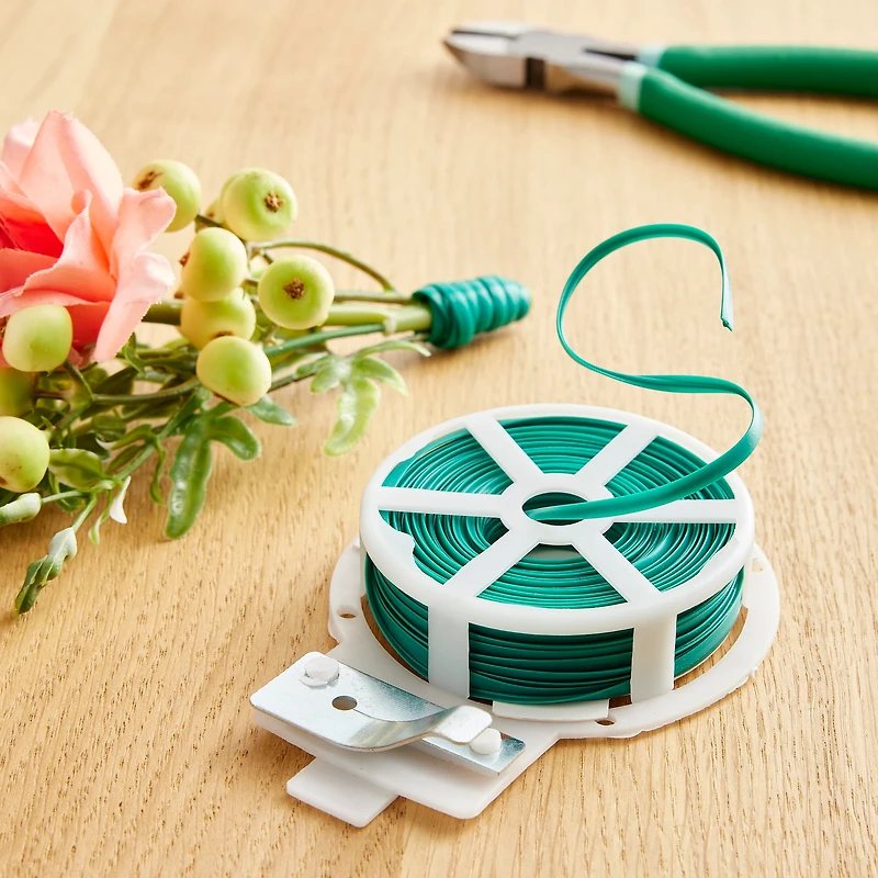Floral Wire with Cutter by Ashland™, 55ft.
