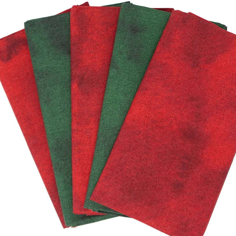 SINGER Christmas Red & Green Tonal Blender Cotton Fabric Fat Quarter Bundle