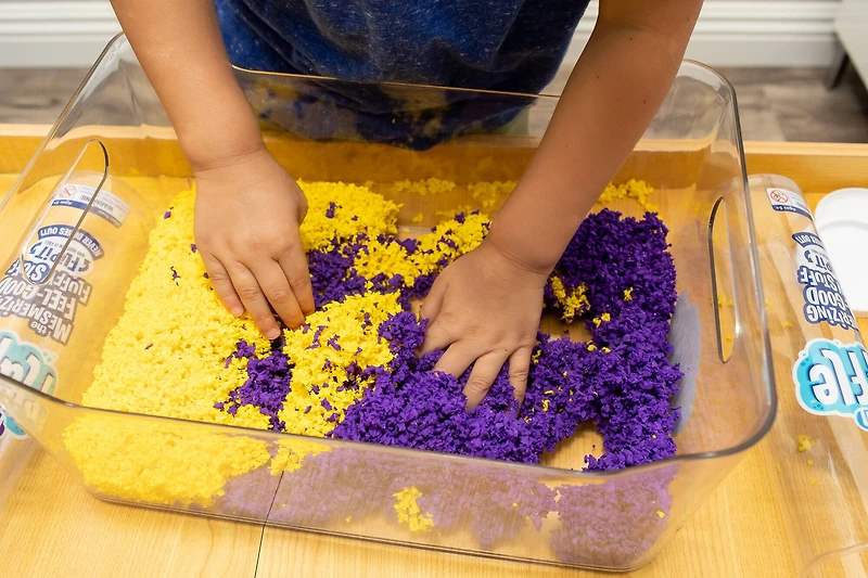 Educational Insights Playfoam Purple 'n Yellow Pluffle Set