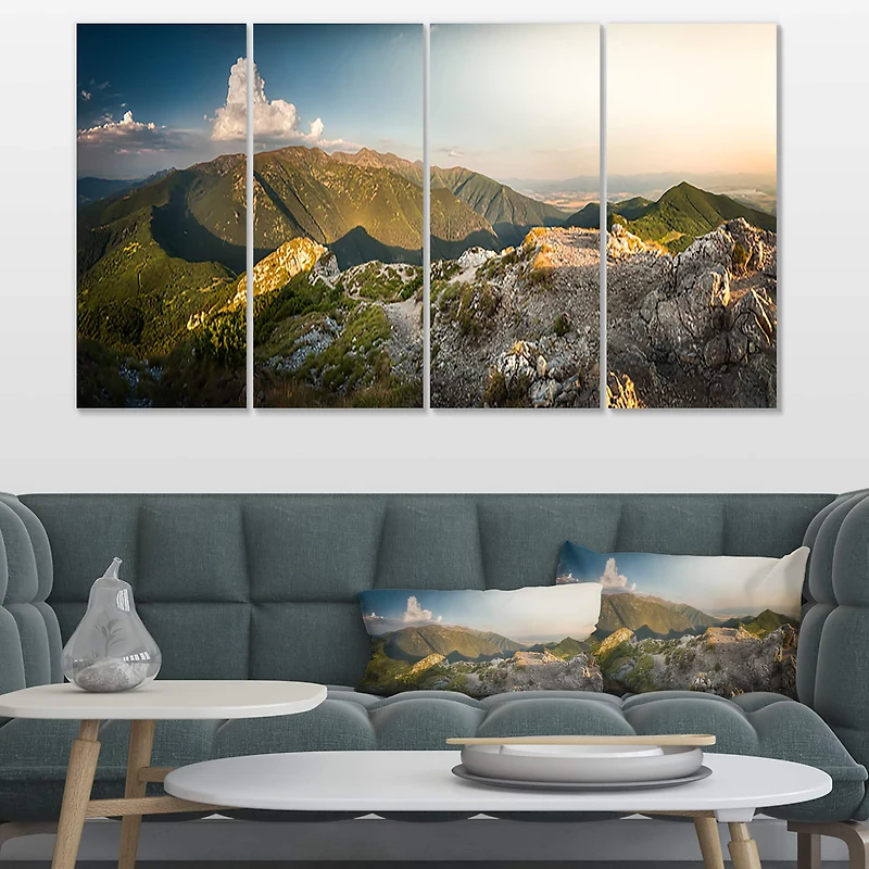 Designart - Rocky Green Mountains Panorama