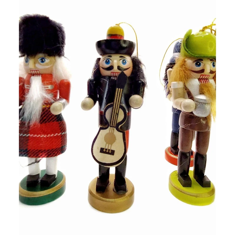 Wizardi Classic Wooden Christmas Nutcracker Set