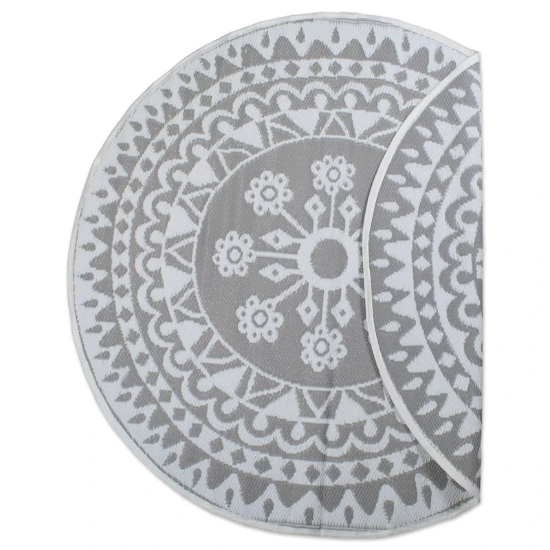 DII® Round Gray Floral Outdoor Rug, 5ft.