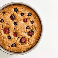 USA Pan® 10" Round Cake Pan