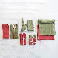 Hello Honey® Large Green Stonewashed Linen Cocktail Napkin Set