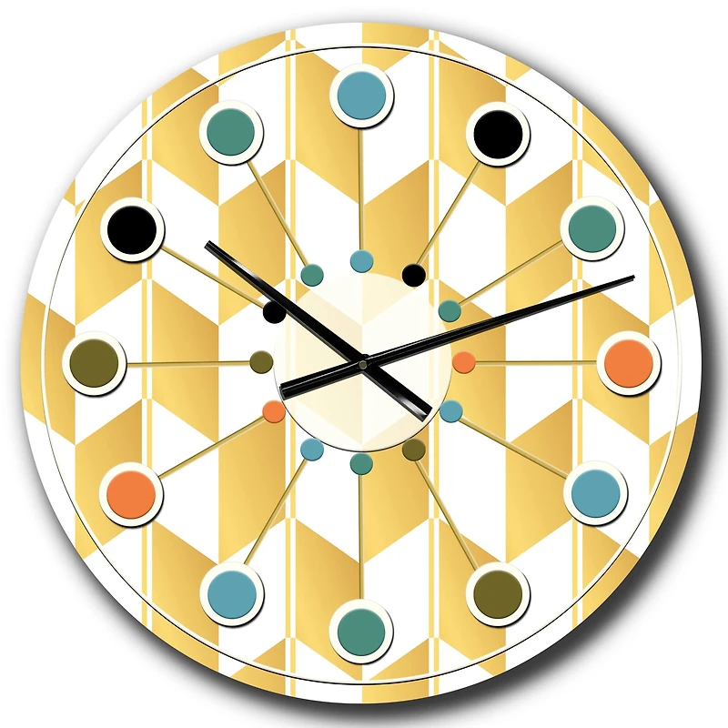 Designart 'Gold And White Geometric Pattern I Mid-Century Modern Wall Clock