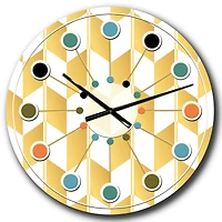 Designart 'Gold And White Geometric Pattern I Mid-Century Modern Wall Clock