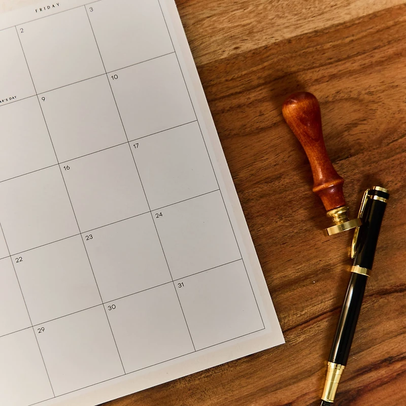 The Happy Planner® Modern Charm Small Desk Calendar