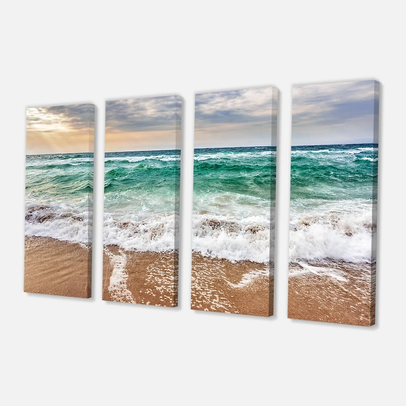 Designart - Crystal Clear Blue Foaming Waves