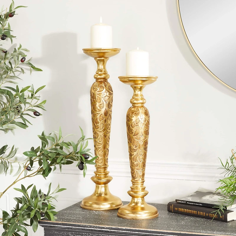 Gold Traditional Candle Holder Set