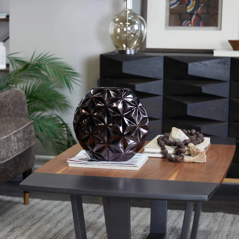 CosmoLiving by Cosmopolitan Aluminum Faceted Geometric Vase