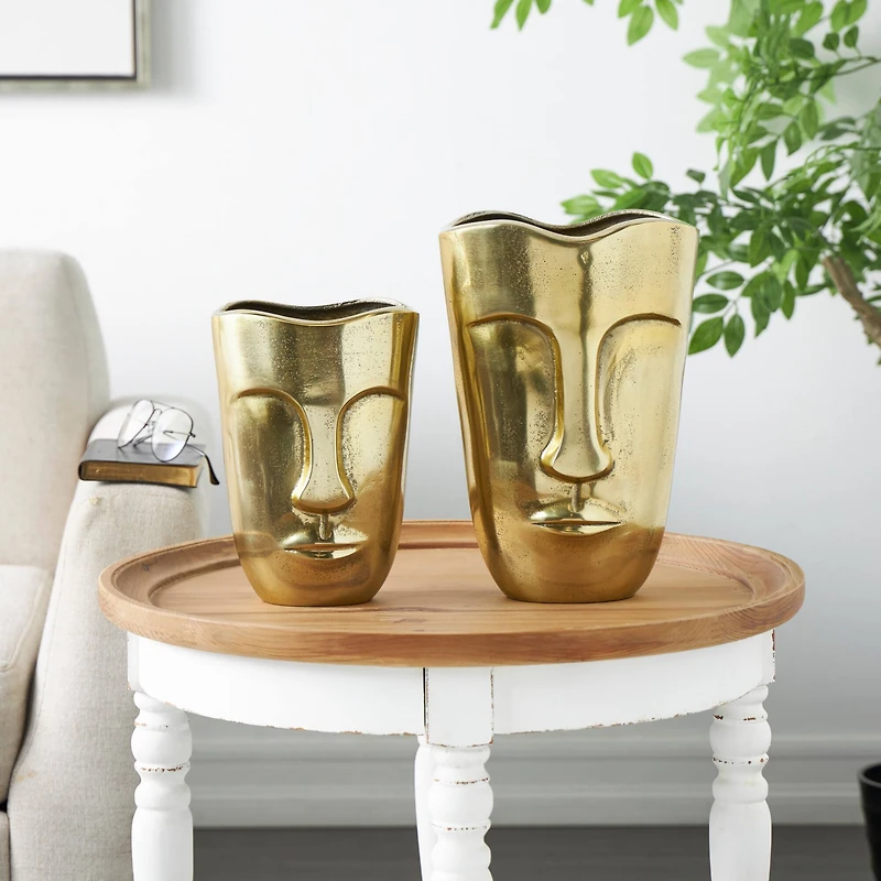 Gold Glam Aluminum Face Vase Set