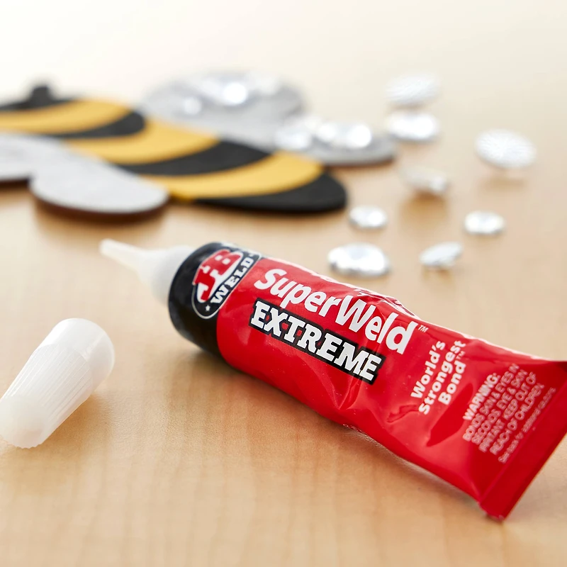 J-B Weld® Superweld™ Extreme Glue