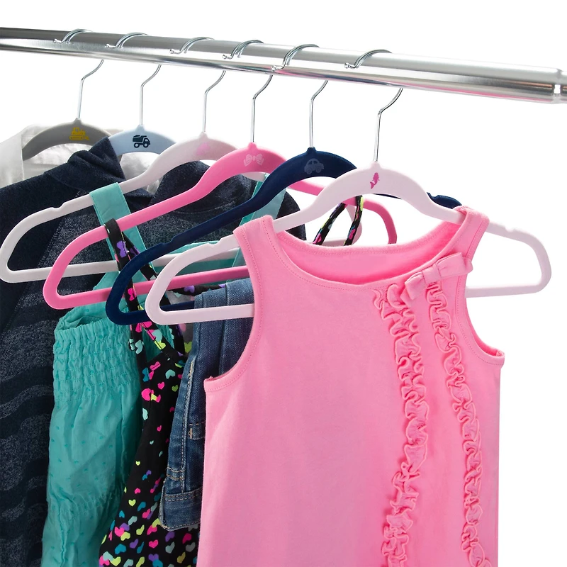 Simplify Kids Velvet Hangers