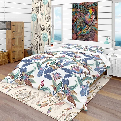 Designart 'Fantasy Flowers Paisley Pattern' Vintage Bedding Set