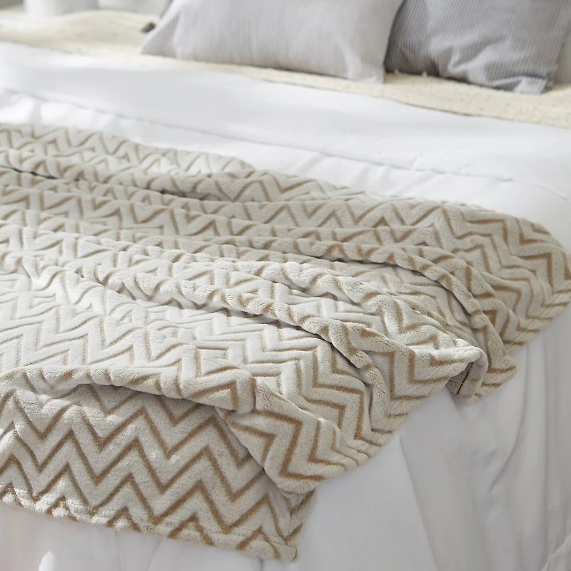 DII® Stone Chevron Plush Throw